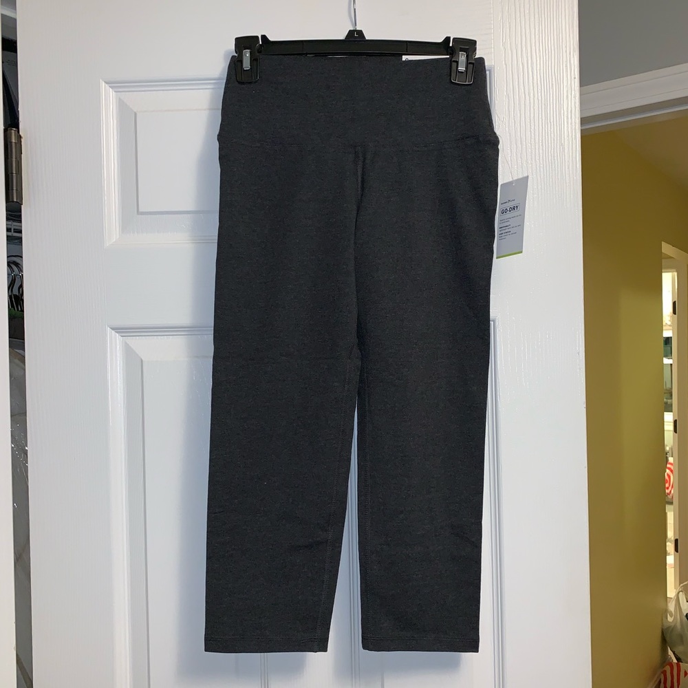 Old Navy crop high-rise active leggings